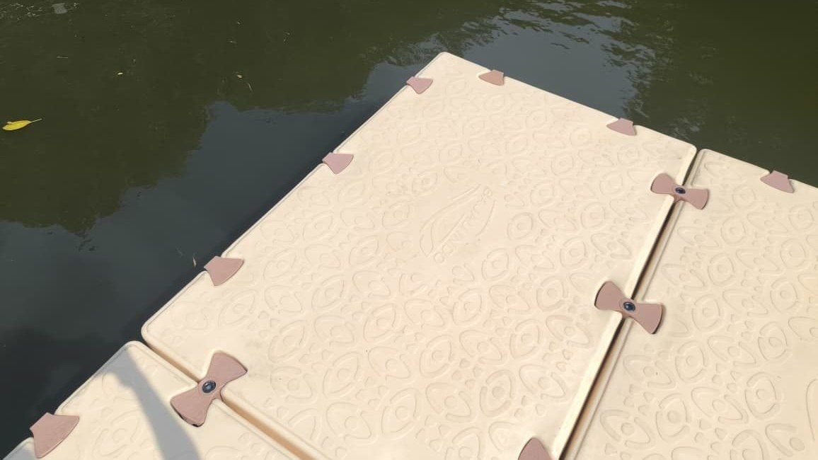 Dermaga Kolam Pancing Apung 8 × 9 m 4